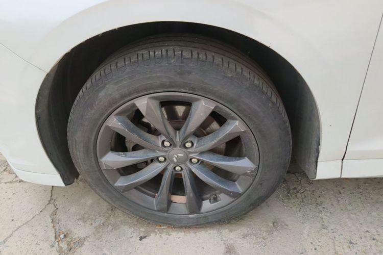 Used Wuling Victory 2020 1.5T CVT Luxury Model Left Front Wheel Hub
