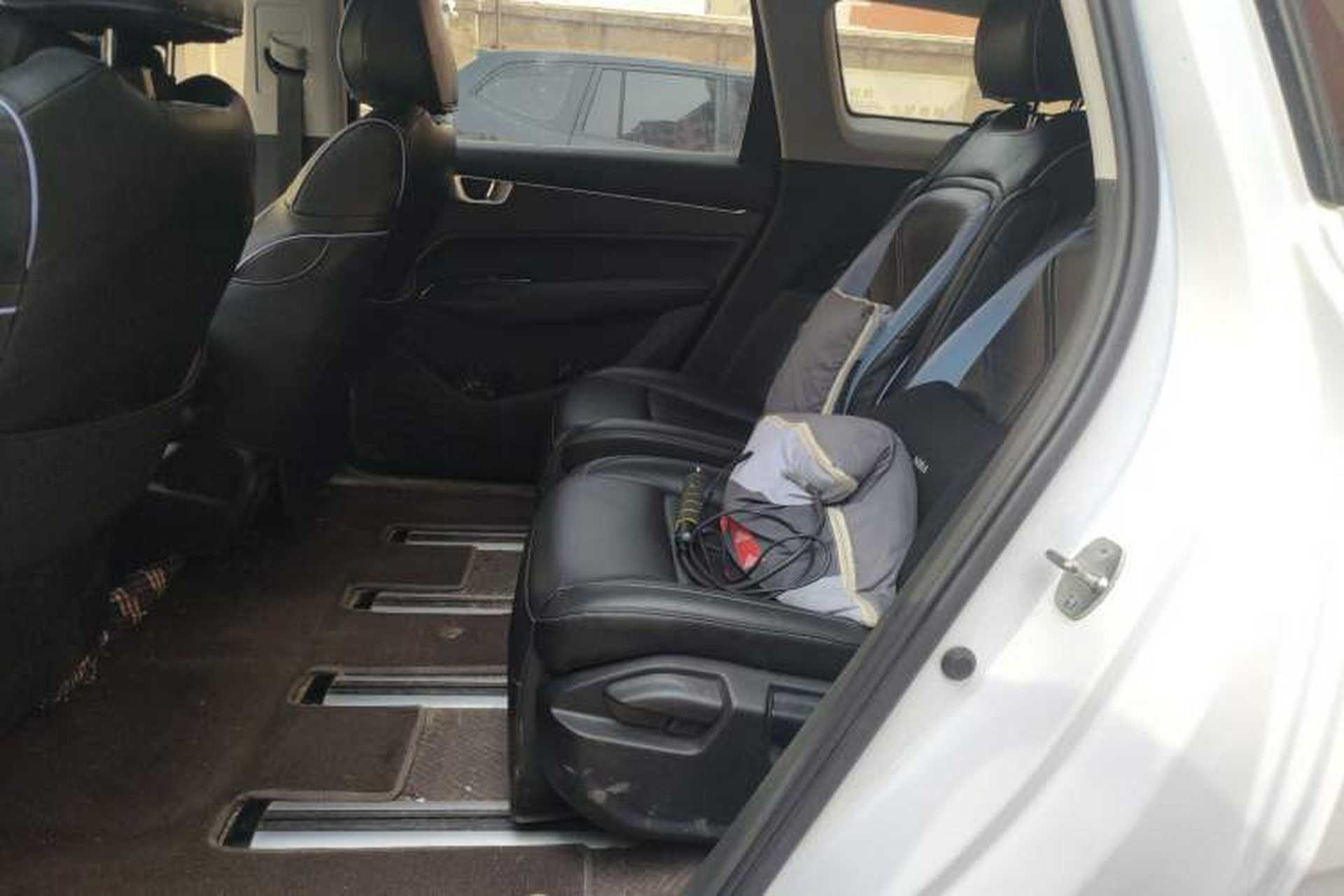 Used Wuling Victory 2020 1.5T CVT Luxury Model Left Rear Seat