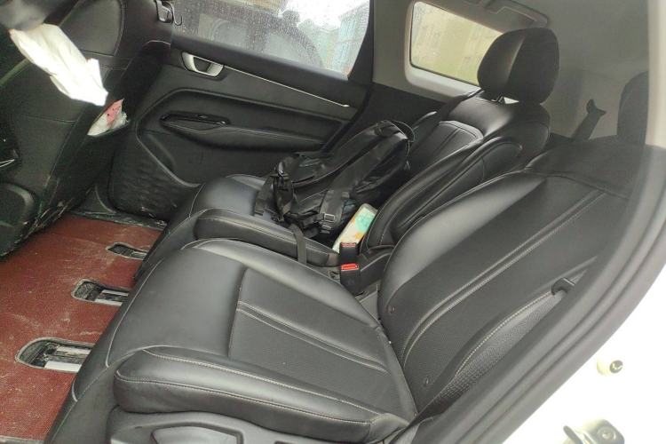 Used Wuling Victory 2020 1.5T CVT Flagship Edition Left Rear Seat