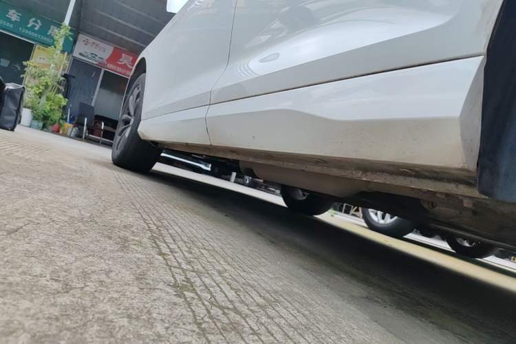Used Wuling Victory 2020 1.5T CVT Elite Model Left Side Sill