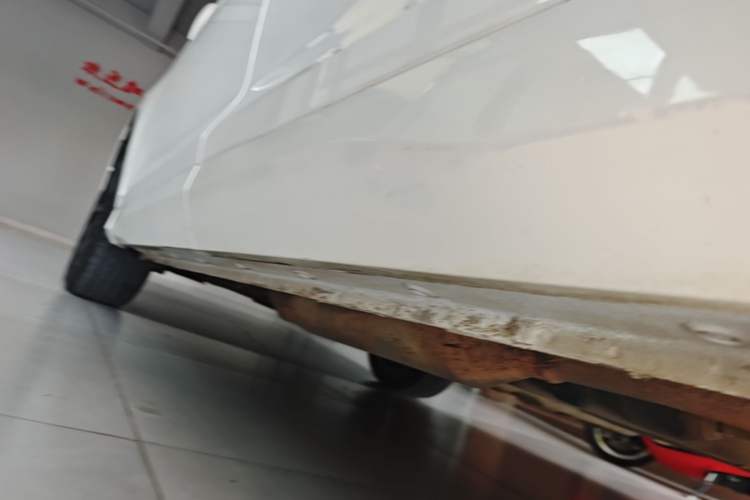 Used Wuling Victory 2020 1.5T CVT Luxury Model Left Side Sill