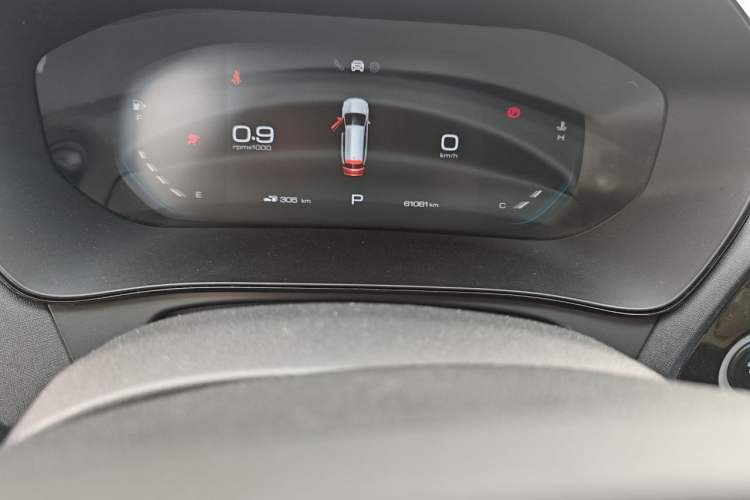 Used Wuling Victory 2020 1.5T CVT Luxury Model Odometer Close Up