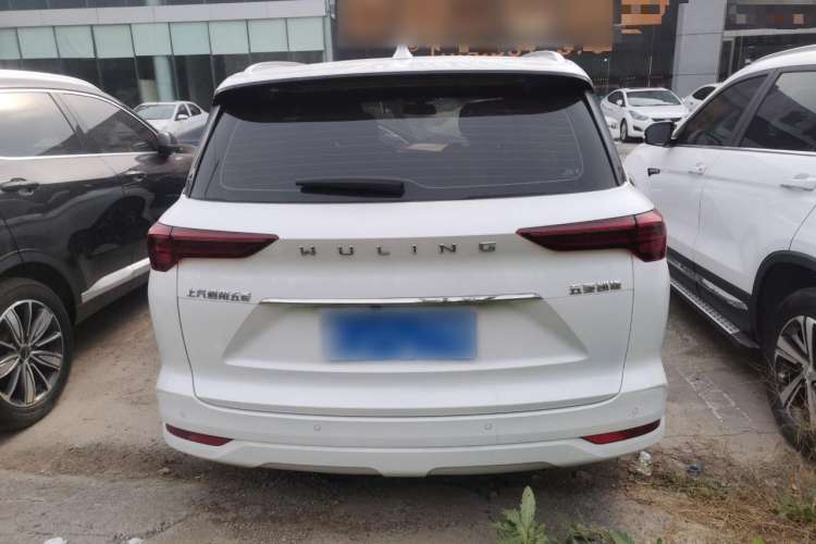 Used Wuling Victory 2020 1.5T CVT Flagship Edition Rear