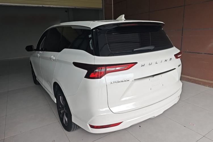 Used Wuling Victory 2020 1.5T CVT Luxury Model Rear Left 45 Deg