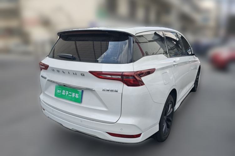 Used Wuling Victory 2020 1.5T CVT Luxury Model Rear Right 45 Deg
