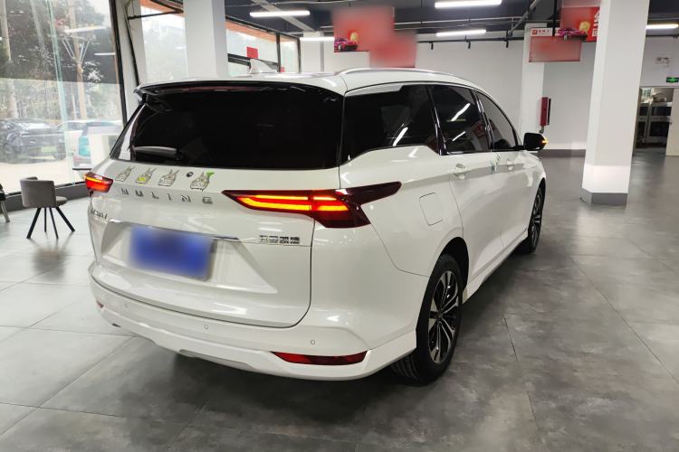 Used Wuling Victory 2020 1.5T CVT Flagship Edition Rear Right 45 Deg