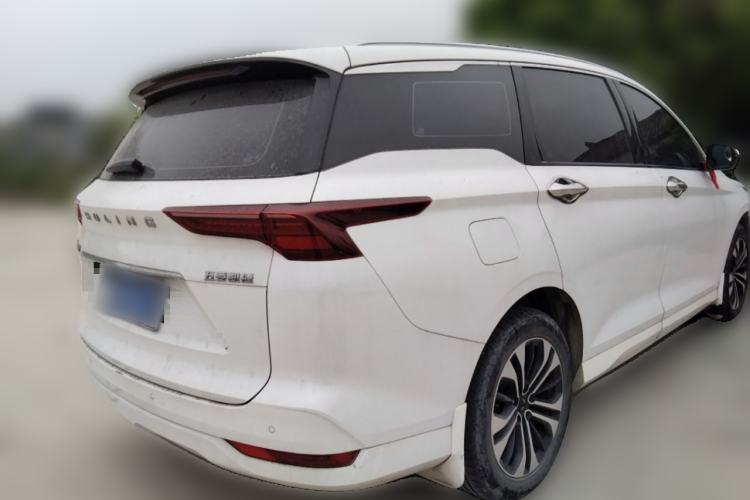 Used Wuling Victory 2020 1.5T CVT Flagship Edition Rear Right 45 Deg