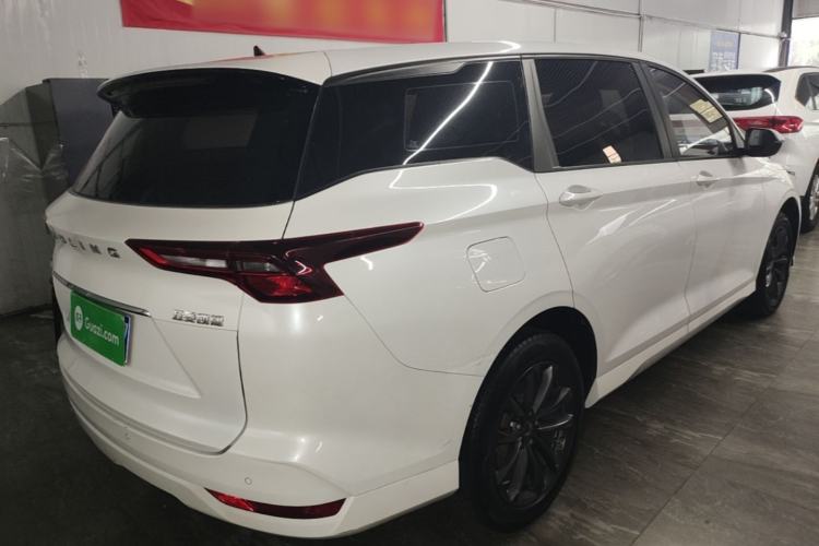 Used Wuling Victory 2020 1.5T CVT Elite Model Rear Right 45 Deg