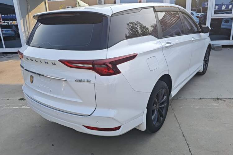 Used Wuling Victory 2020 1.5T Manual Elite Edition Rear Right 45 Deg