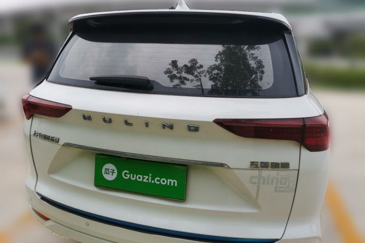 Used Wuling Victory 2020 1.5T CVT Flagship Edition Rear