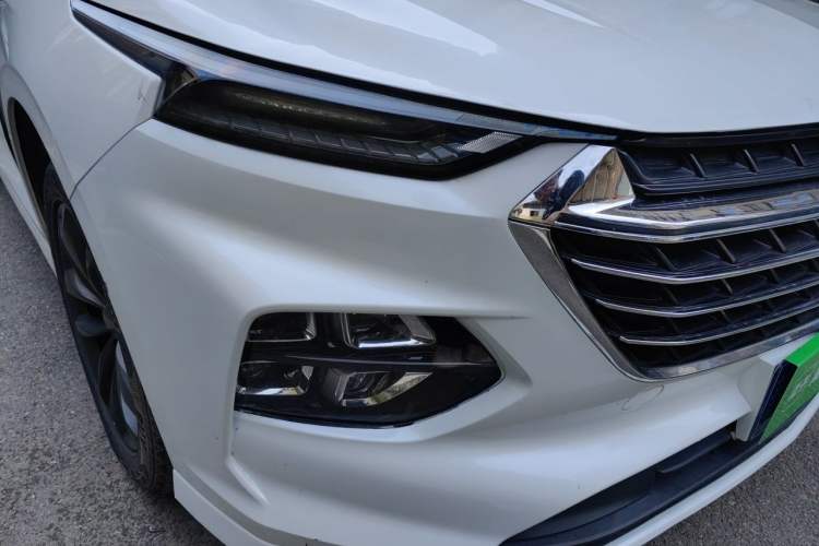 Used Wuling Victory 2020 1.5T CVT Luxury Model Right Front Headlight