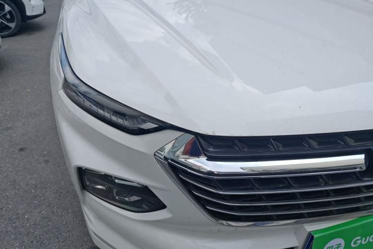 Used Wuling Victory 2020 1.5T CVT Luxury Model Right Front Headlight