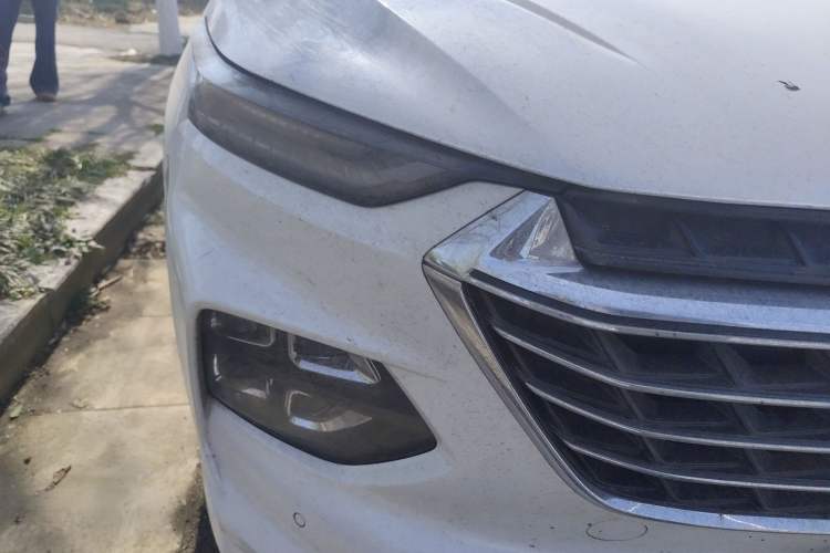 Used Wuling Victory 2020 1.5T CVT Flagship Edition Right Front Headlight