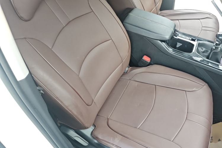 Used Wuling Victory 2020 1.5T Manual Elite Edition Right Front Seat