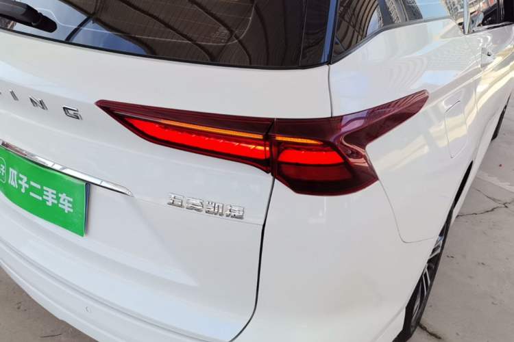 Used Wuling Victory 2020 1.5T CVT Flagship Edition Right Rear Taillight