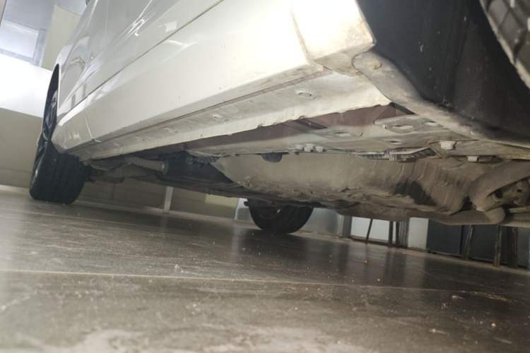Used Wuling Victory 2020 1.5T CVT Elite Model Right Side Sill