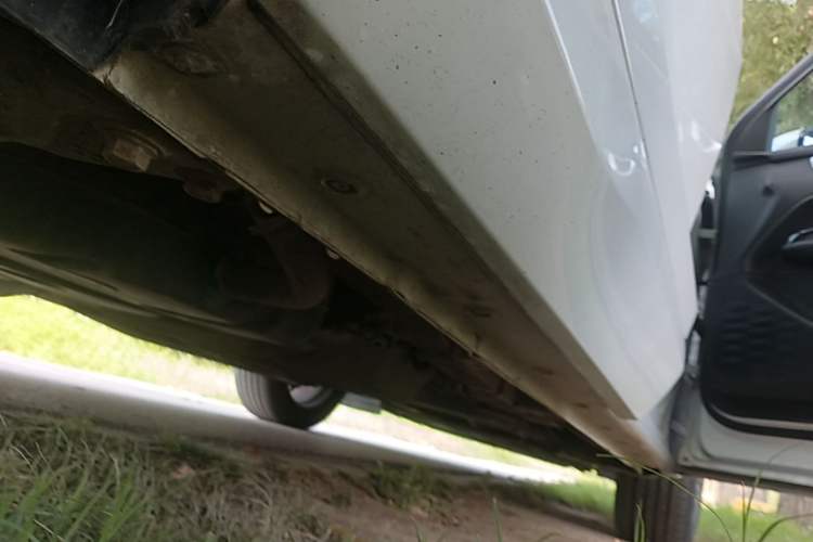 Used Wuling Victory 2020 1.5T CVT Flagship Edition Right Side Sill