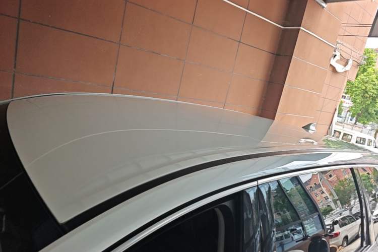 Used Wuling Victory 2020 1.5T CVT Luxury Model Roof