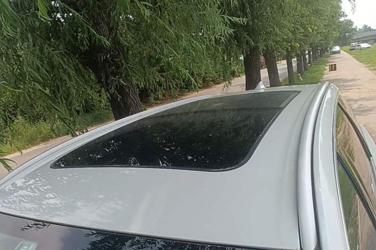 Used Wuling Victory 2020 1.5T CVT Flagship Edition Roof