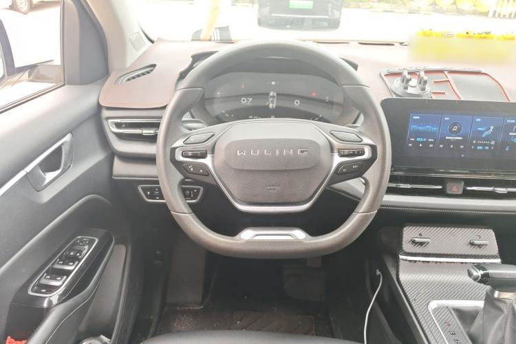 Used Wuling Victory 2020 1.5T CVT Luxury Model Steering Wheel