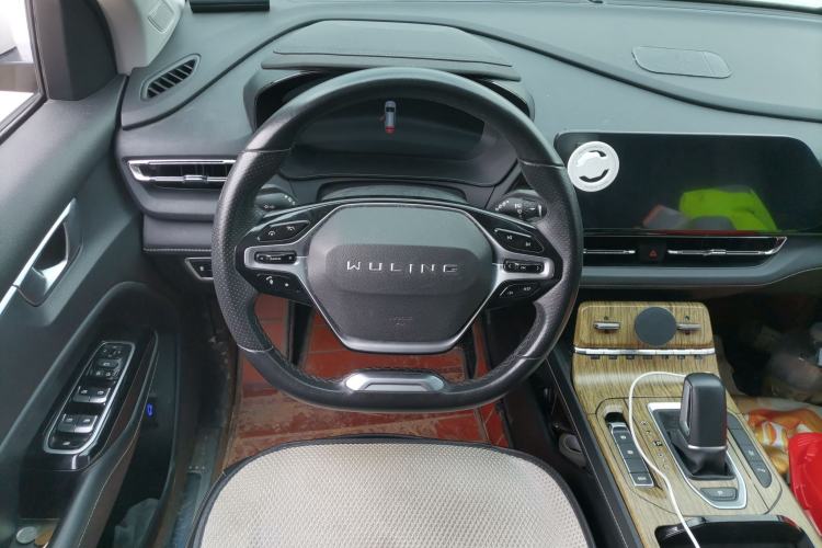 Used Wuling Victory 2020 1.5T CVT Flagship Edition Steering Wheel