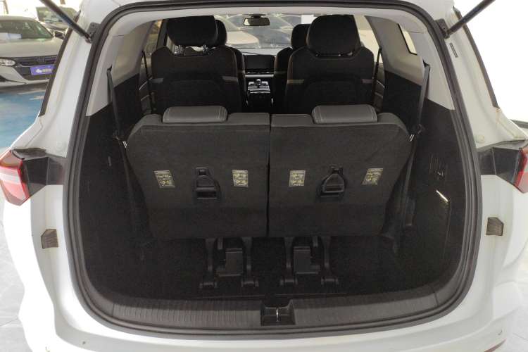 Used Wuling Victory 2020 1.5T Manual Elite Edition Trunk