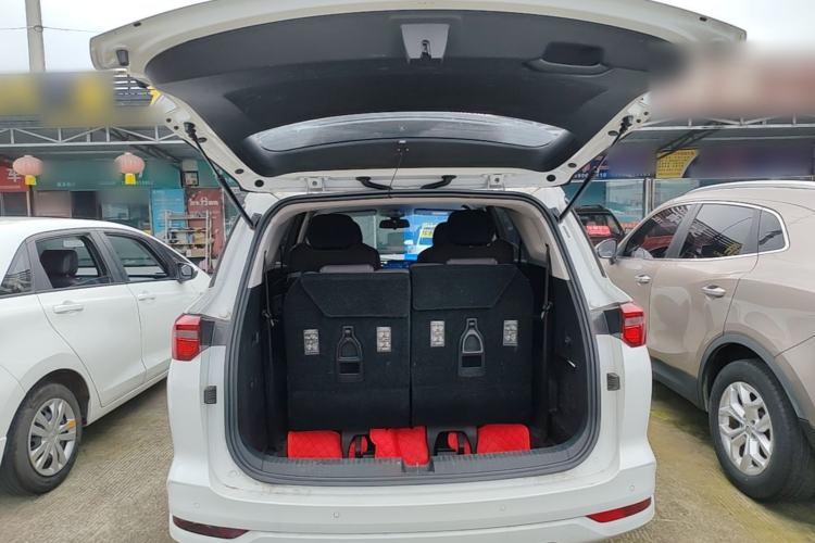 Used Wuling Victory 2020 1.5T CVT Elite Model Trunk