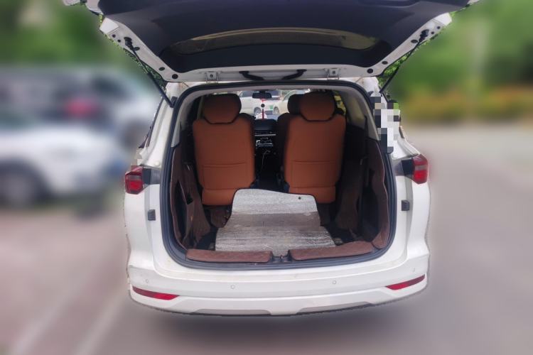 Used Wuling Victory 2020 1.5T CVT Elite Model Trunk