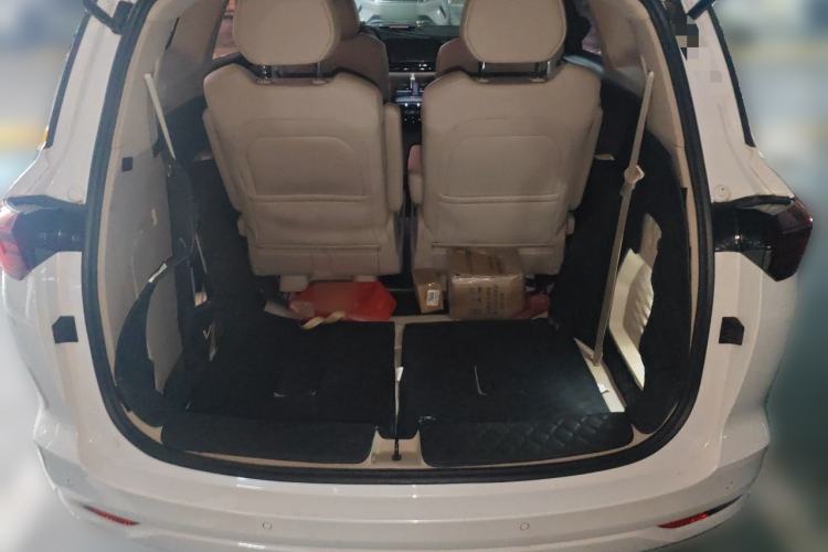 Used Wuling Victory 2020 1.5T CVT Flagship Edition Trunk