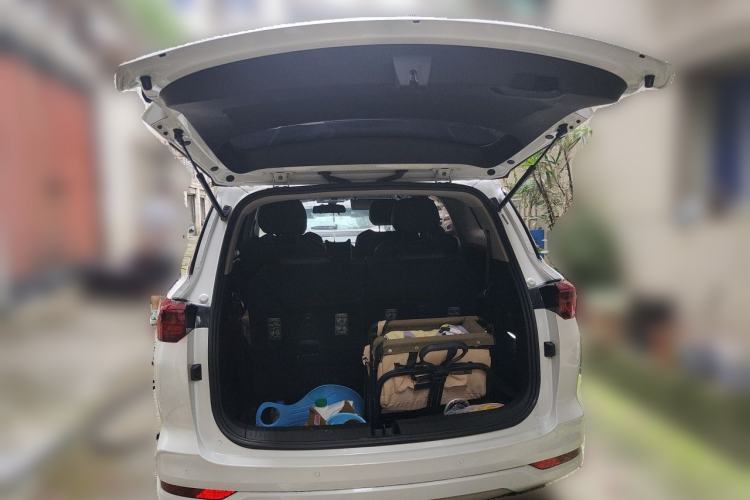 Used Wuling Victory 2020 1.5T CVT Flagship Edition Trunk