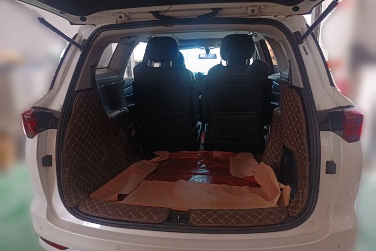 Used Wuling Victory 2020 1.5T CVT Flagship Edition Trunk