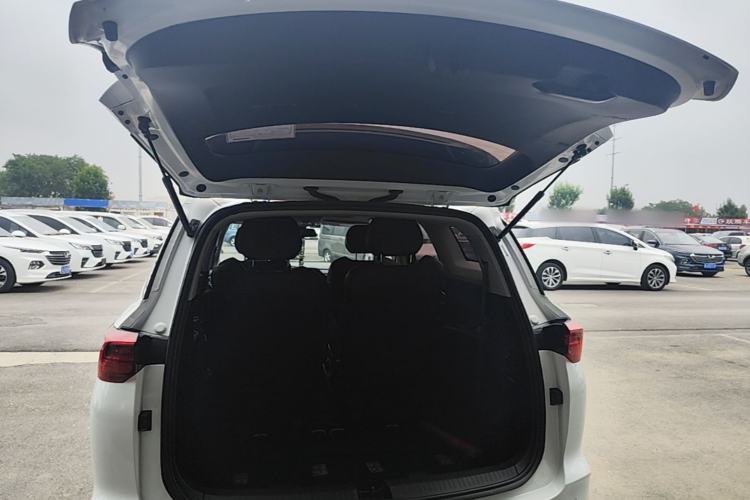 Used Wuling Victory 2020 1.5T CVT Flagship Edition Trunk