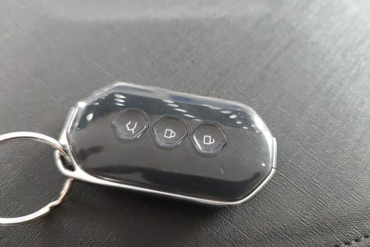 Used Wuling Victory 2020 1.5T CVT Flagship Edition Vehicle Key