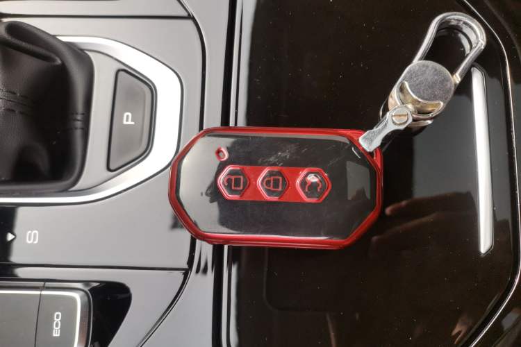 Used Wuling Victory 2020 1.5T CVT Flagship Edition Vehicle Key