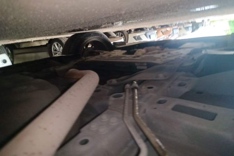 Used Wuling Victory 2020 1.5T CVT Flagship Edition Chassis Front Left