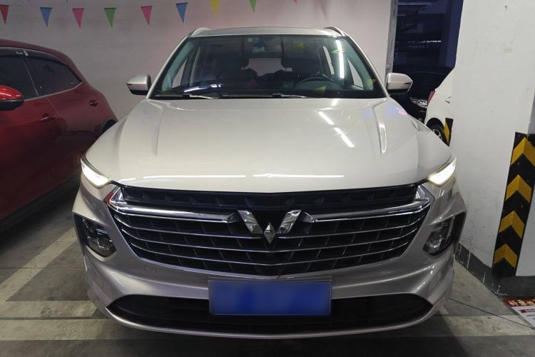Used Wuling Victory 2020 1.5T CVT Flagship Edition Exterior 1