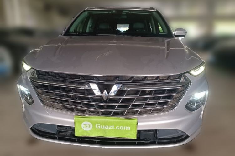 Used Wuling Victory 2020 1.5T CVT Flagship Edition Front