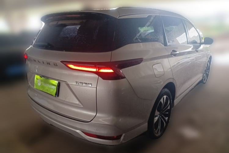Used Wuling Victory 2020 1.5T CVT Flagship Edition Rear Right 45 Deg