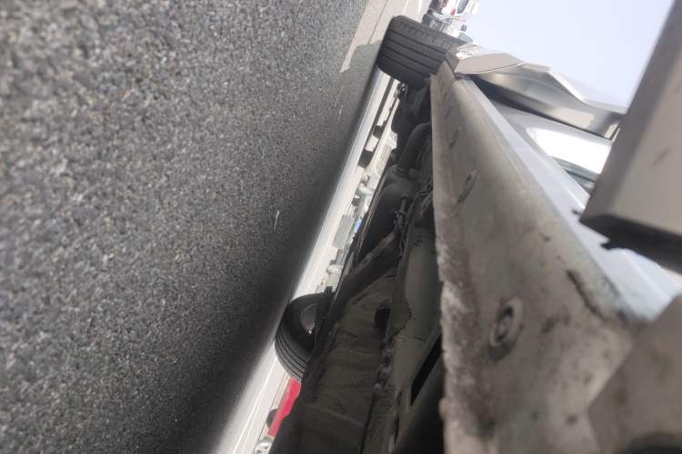 Used Wuling Victory 2020 1.5T Manual Elite Edition Right Side Sill