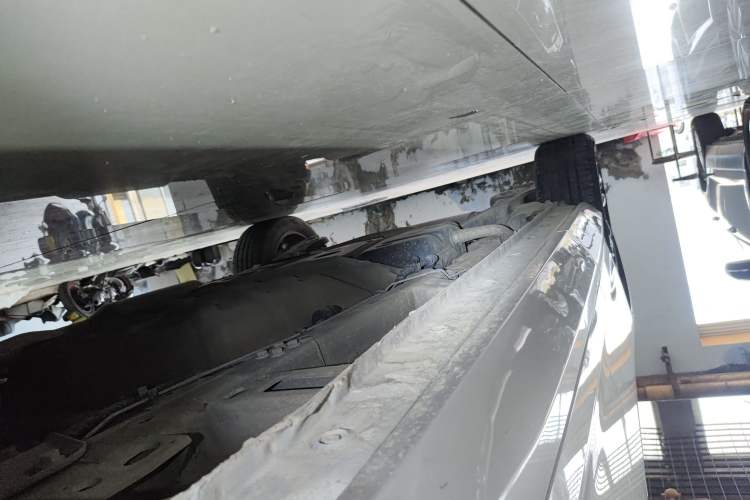 Used Wuling Victory 2020 1.5T CVT Elite Model Right Side Sill