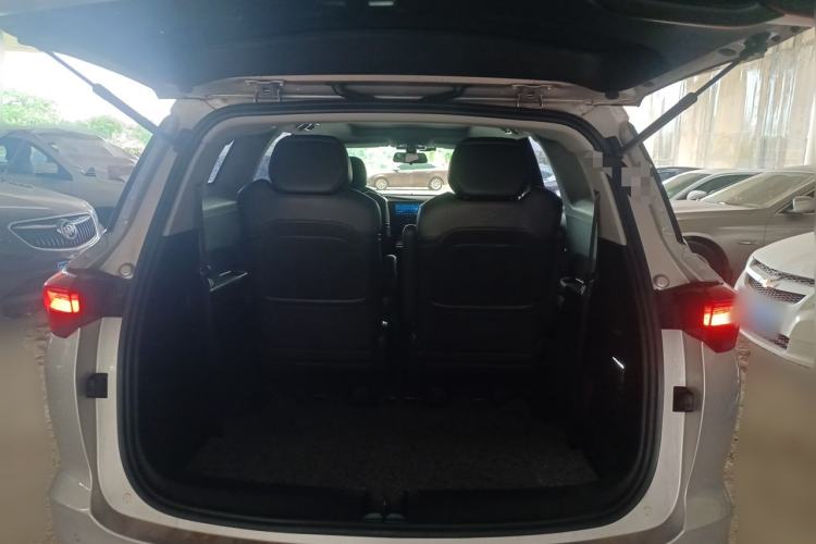 Used Wuling Victory 2020 1.5T CVT Flagship Edition Trunk