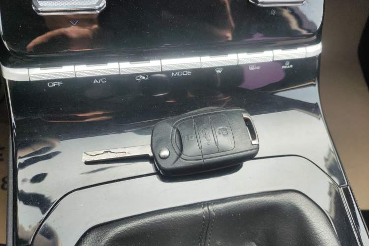 Used Wuling Victory 2020 1.5T Manual Elite Edition Vehicle Key