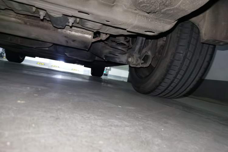 Used Wuling Victory 2022 280T 1.5T CVT Flagship Edition Chassis Rear Right