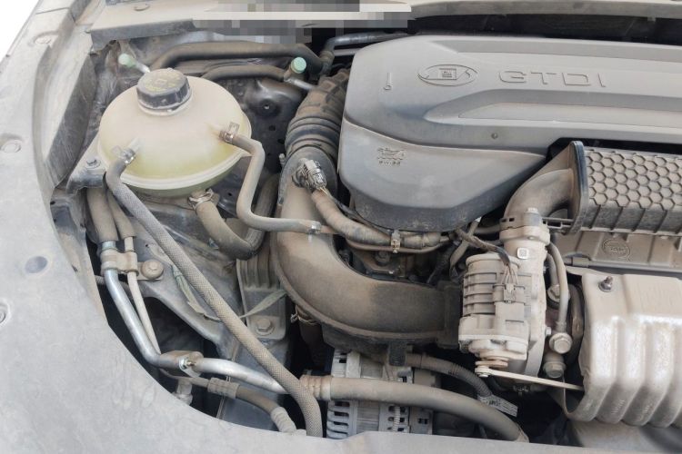 Used Wuling Victory 2022 280T 1.5T CVT Flagship Edition Engine Bay Right
