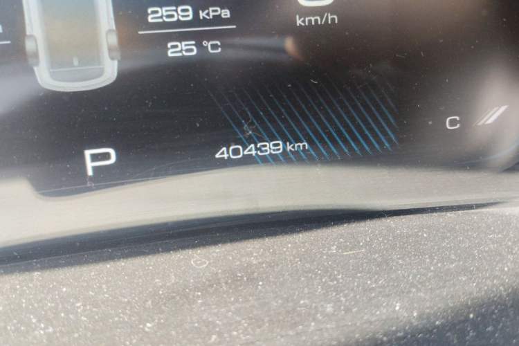 Used Wuling Victory 2022 280T 1.5T CVT Flagship Edition Odometer Close Up