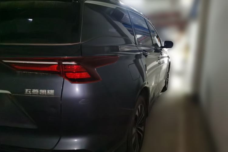 Used Wuling Victory 2022 280T 1.5T CVT Flagship Edition Rear Right 45 Deg