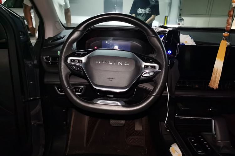 Used Wuling Victory 2022 280T 1.5T CVT Flagship Edition Steering Wheel