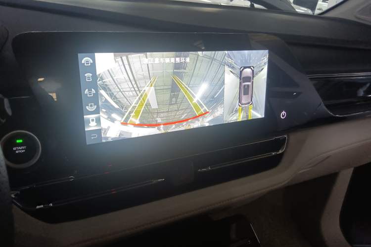 Used Wuling Victory 2022 280T 1.5T CVT Flagship Edition Audio And AC Panel