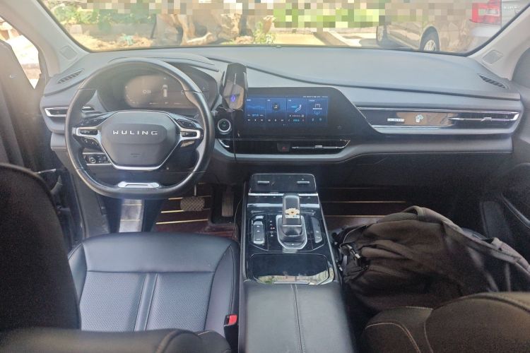 Used Wuling Victory 2022 1.5T CVT Flagship Edition Center Console
