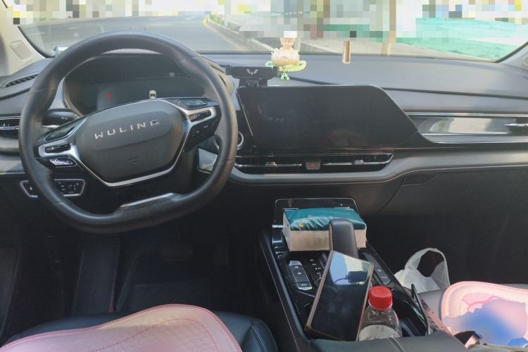 Used Wuling Victory 2022 280T 1.5T CVT Flagship Edition Center Console